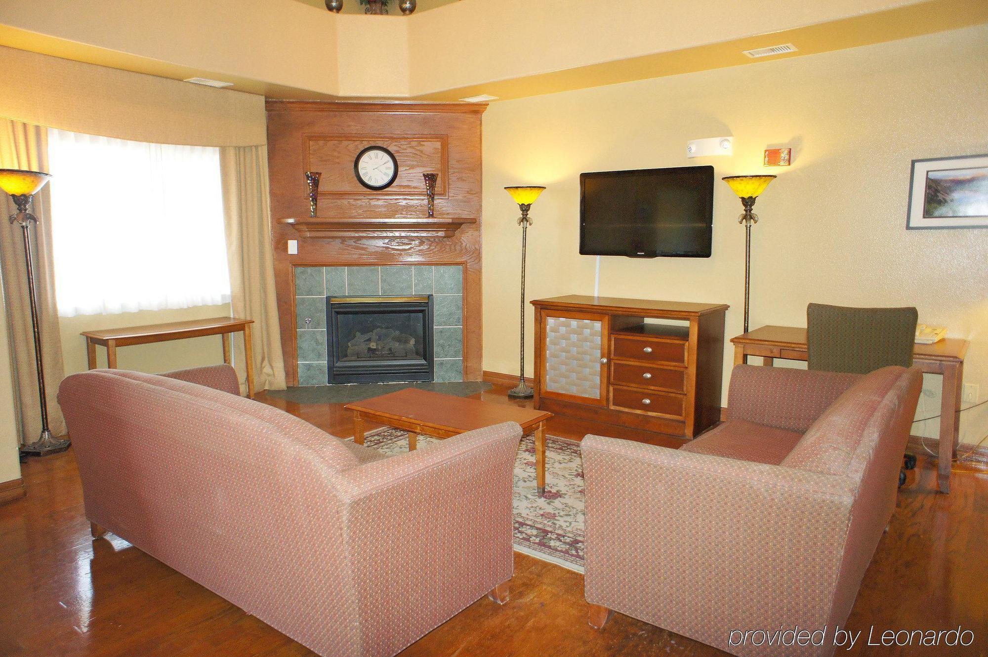 Quality Inn & Suites Westminster - Broomfield Екстериор снимка