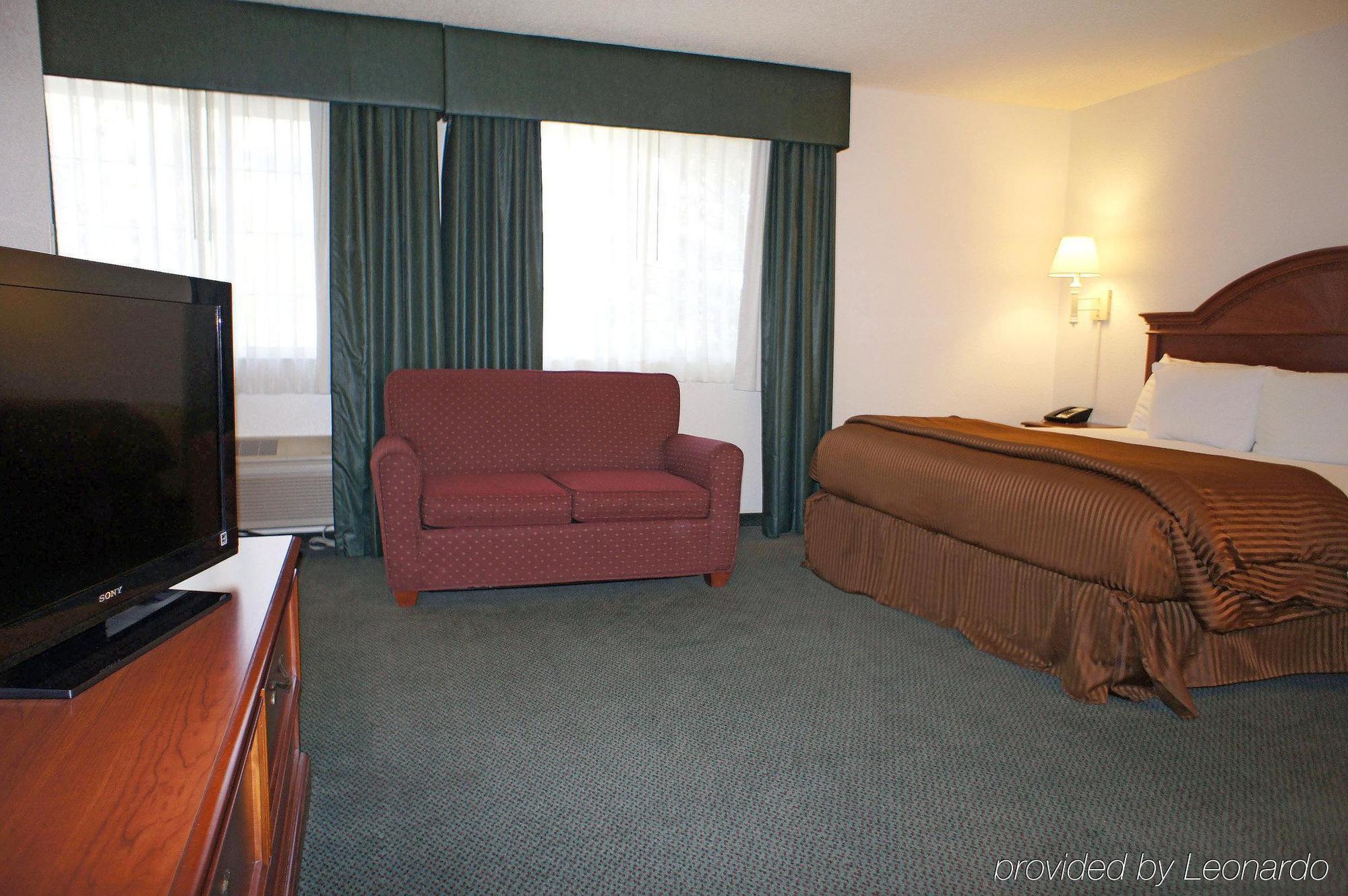 Quality Inn & Suites Westminster - Broomfield Екстериор снимка