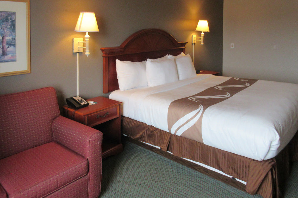 Quality Inn & Suites Westminster - Broomfield Екстериор снимка