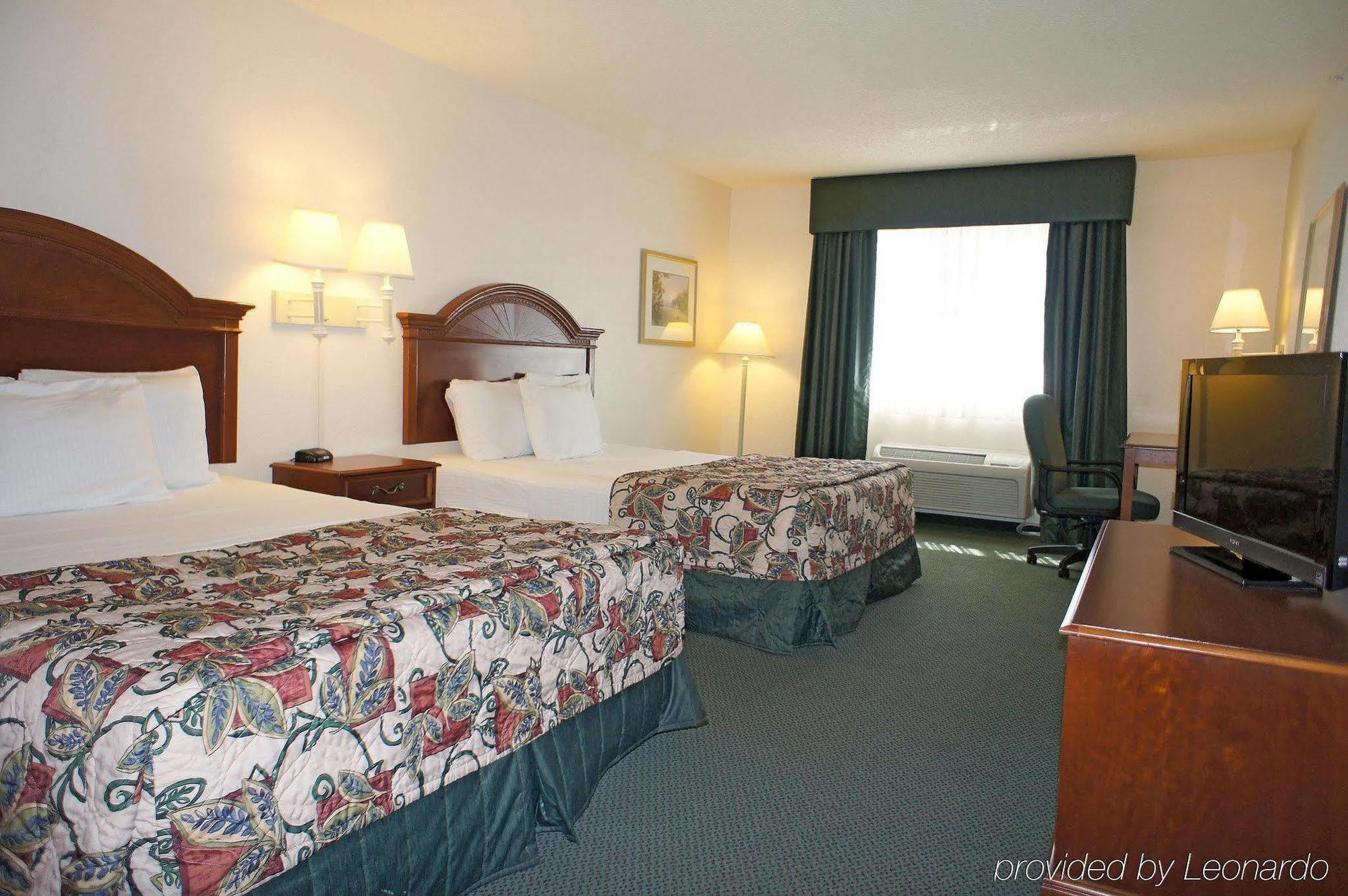 Quality Inn & Suites Westminster - Broomfield Екстериор снимка